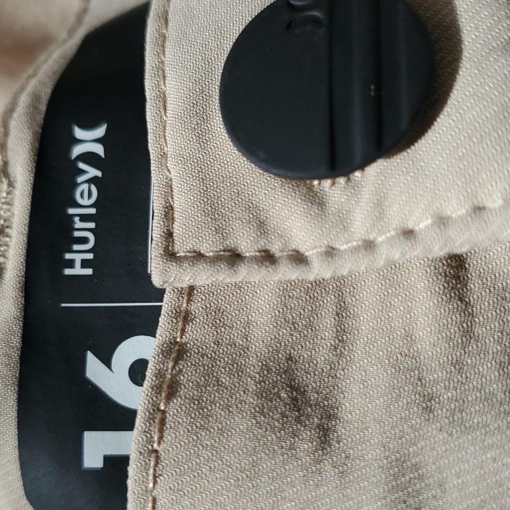 Hurley shorts - Picture 2 of 4